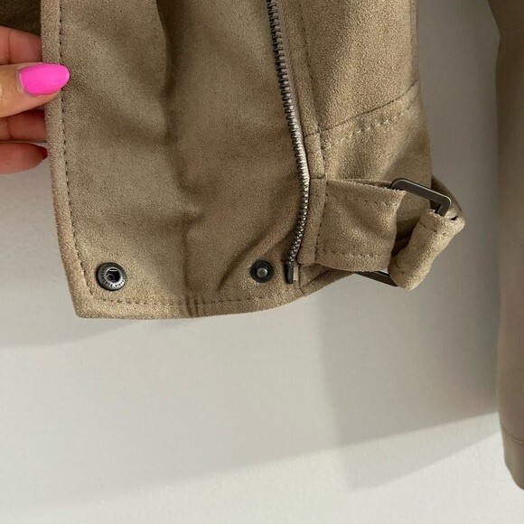 BCBG SUEDE TRIBAL JACKET - Picture 9 of 15